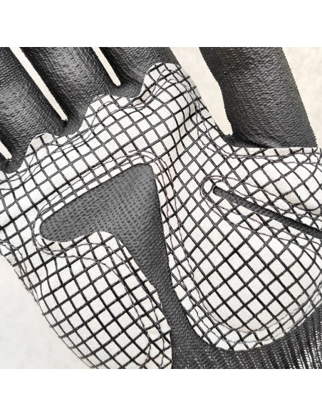 BLADELUX, cut-resistant glove D with padded palms