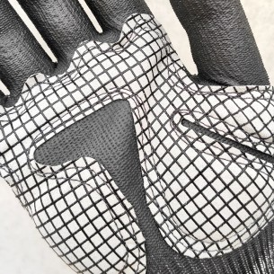 BLADELUX, cut-resistant glove D with padded palms 2