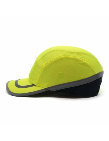 High-visibility sports cap-helmet EN812
